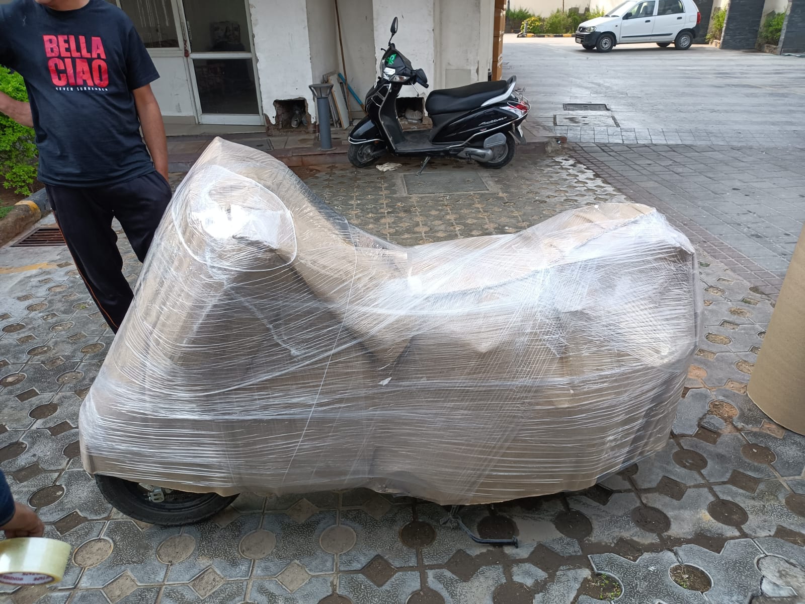 Fragile Item Wrapping